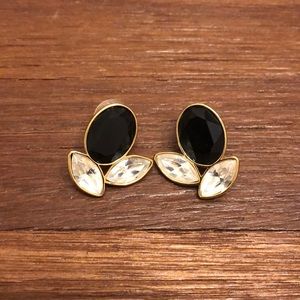 Monet women’s earrings